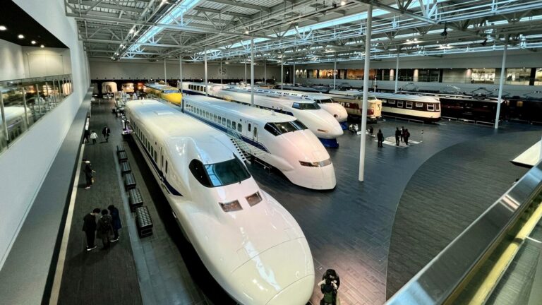 新幹線シニア割引は月〜木だけ?東京〜新大阪12,930円の条件